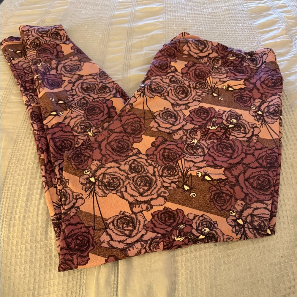 Lularoe Disney bundle of 5 leggings Size TC2 Colorful Patterned Leggings Set - Picture 5 of 6